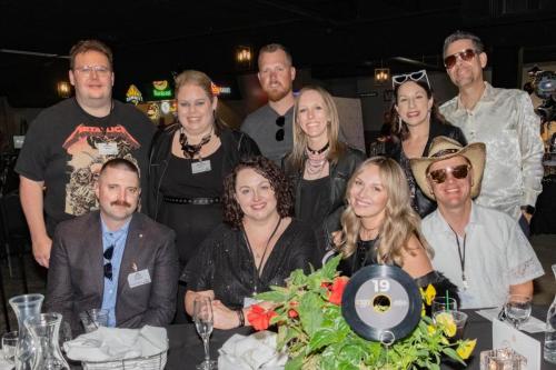 Sponsor Table 19-9370